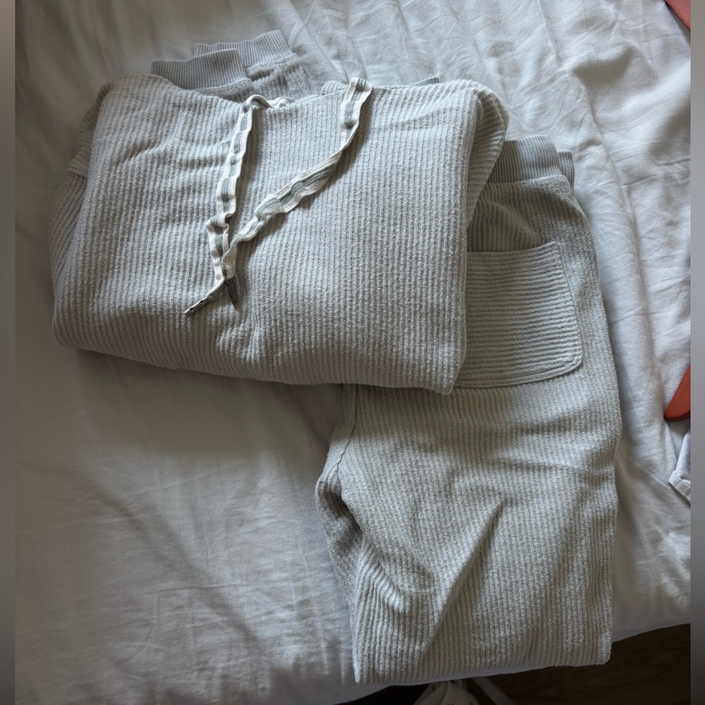 Aerie Ribbed Knit Loungewear Set in Gray
